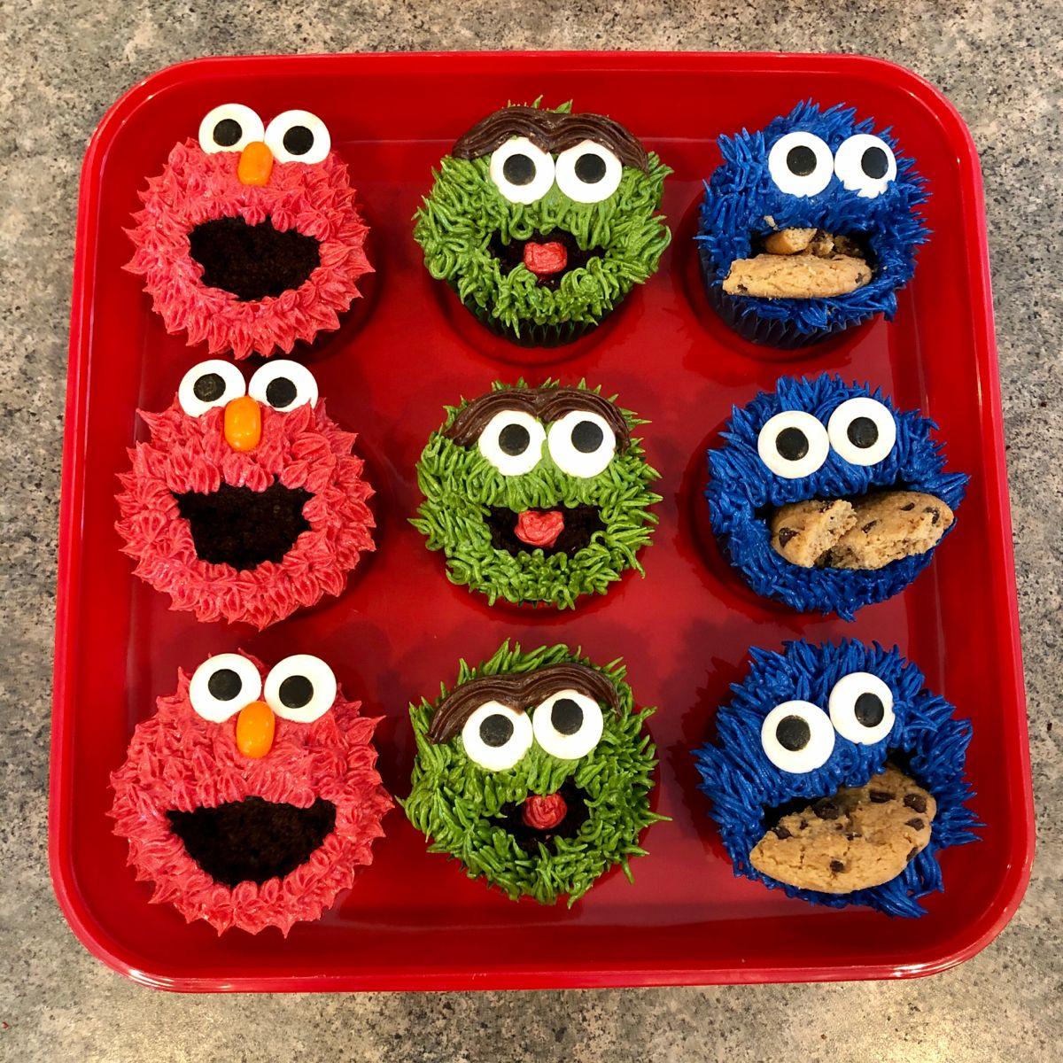 Sesame St cupcakes